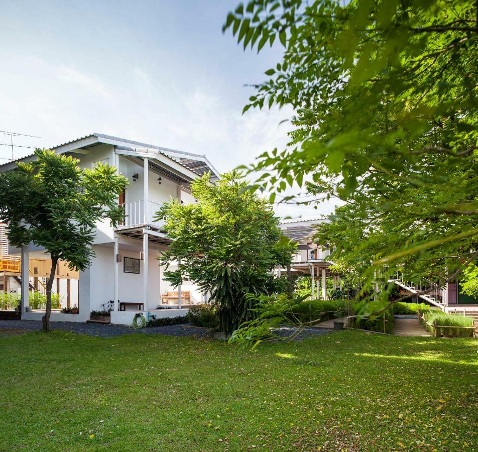 Krodyle Mindfulness House Ayutthaya Extérieur photo