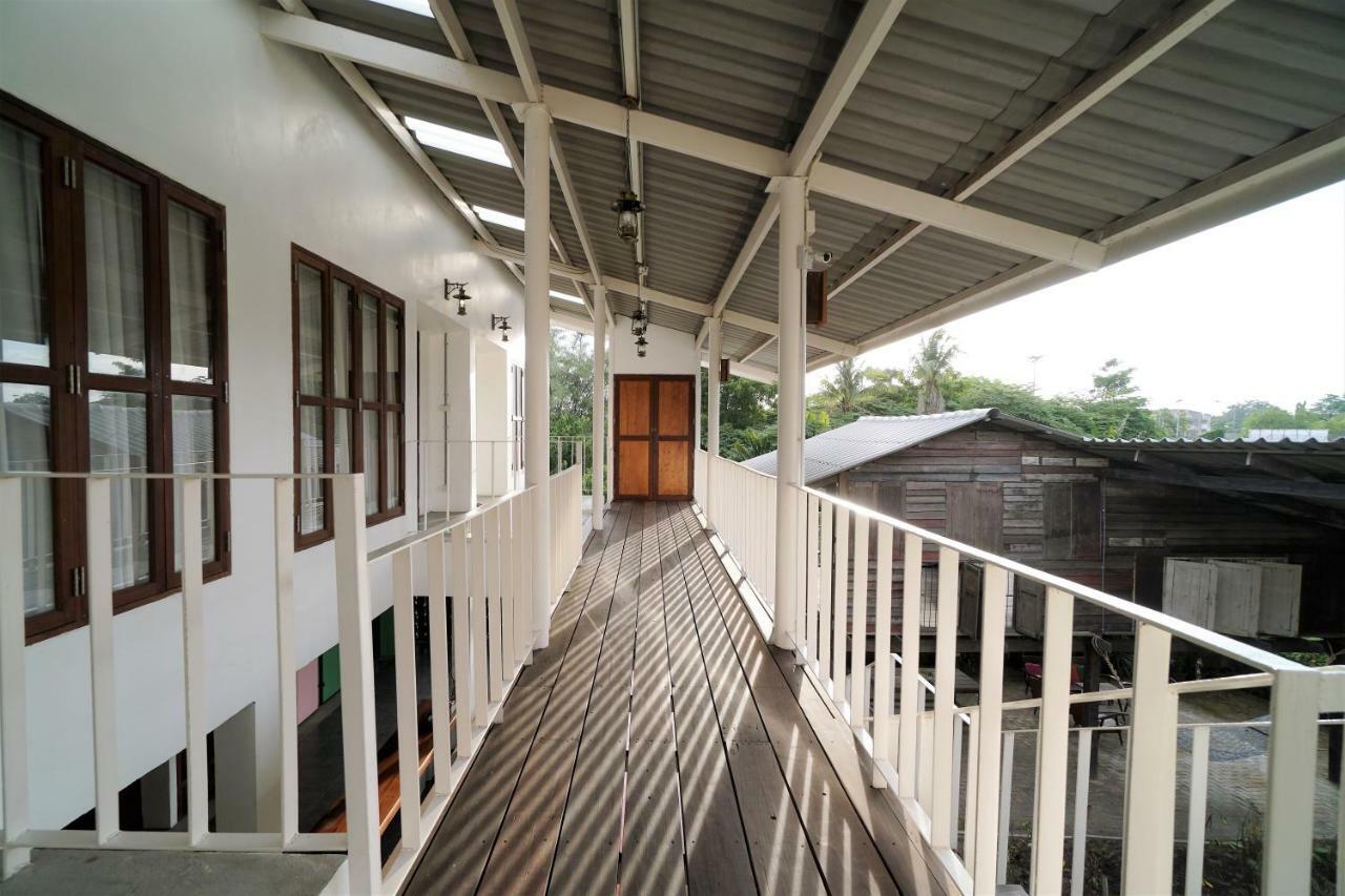 Krodyle Mindfulness House Ayutthaya Extérieur photo